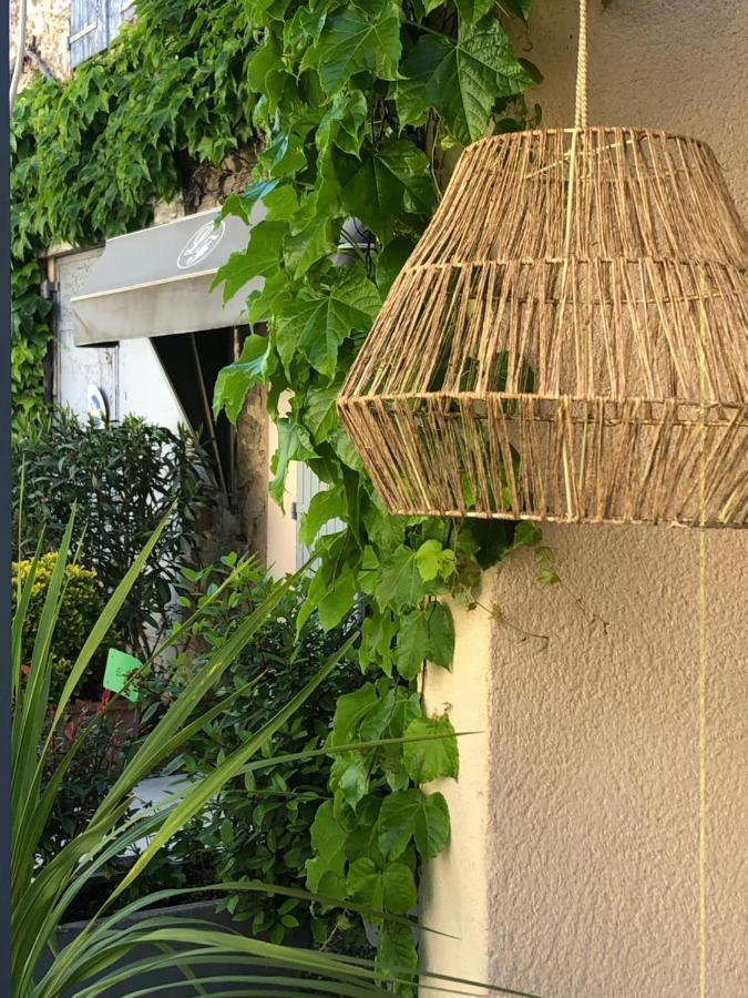 Logis Hotel La Feniere La Bouilladisse المظهر الخارجي الصورة