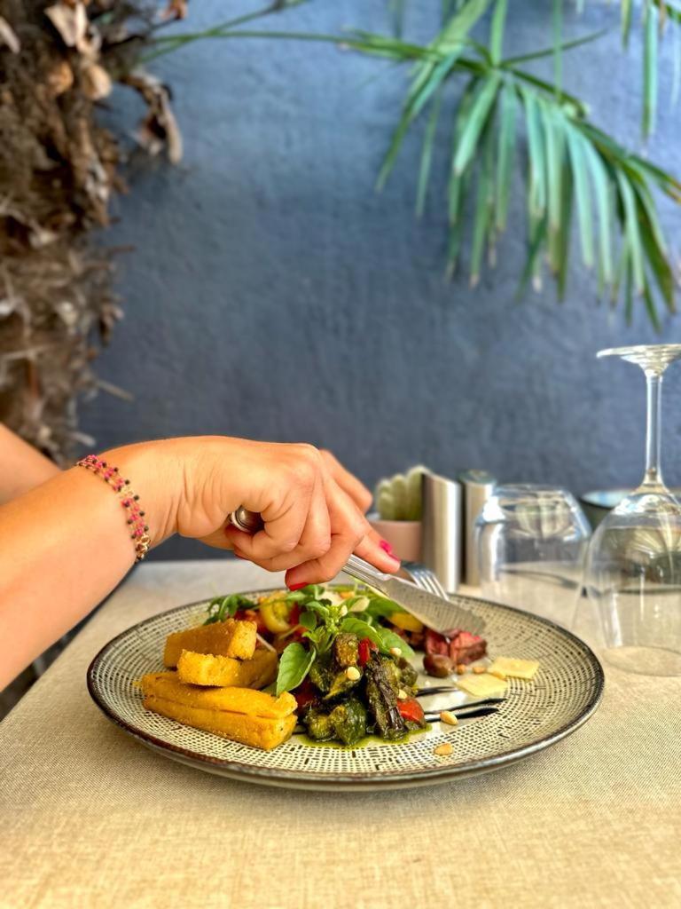 Logis Hotel La Feniere La Bouilladisse المظهر الخارجي الصورة