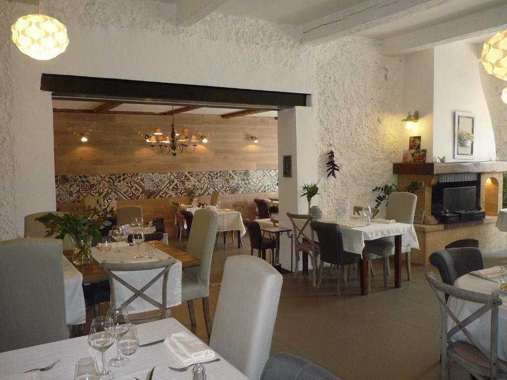 Logis Hotel La Feniere La Bouilladisse الغرفة الصورة