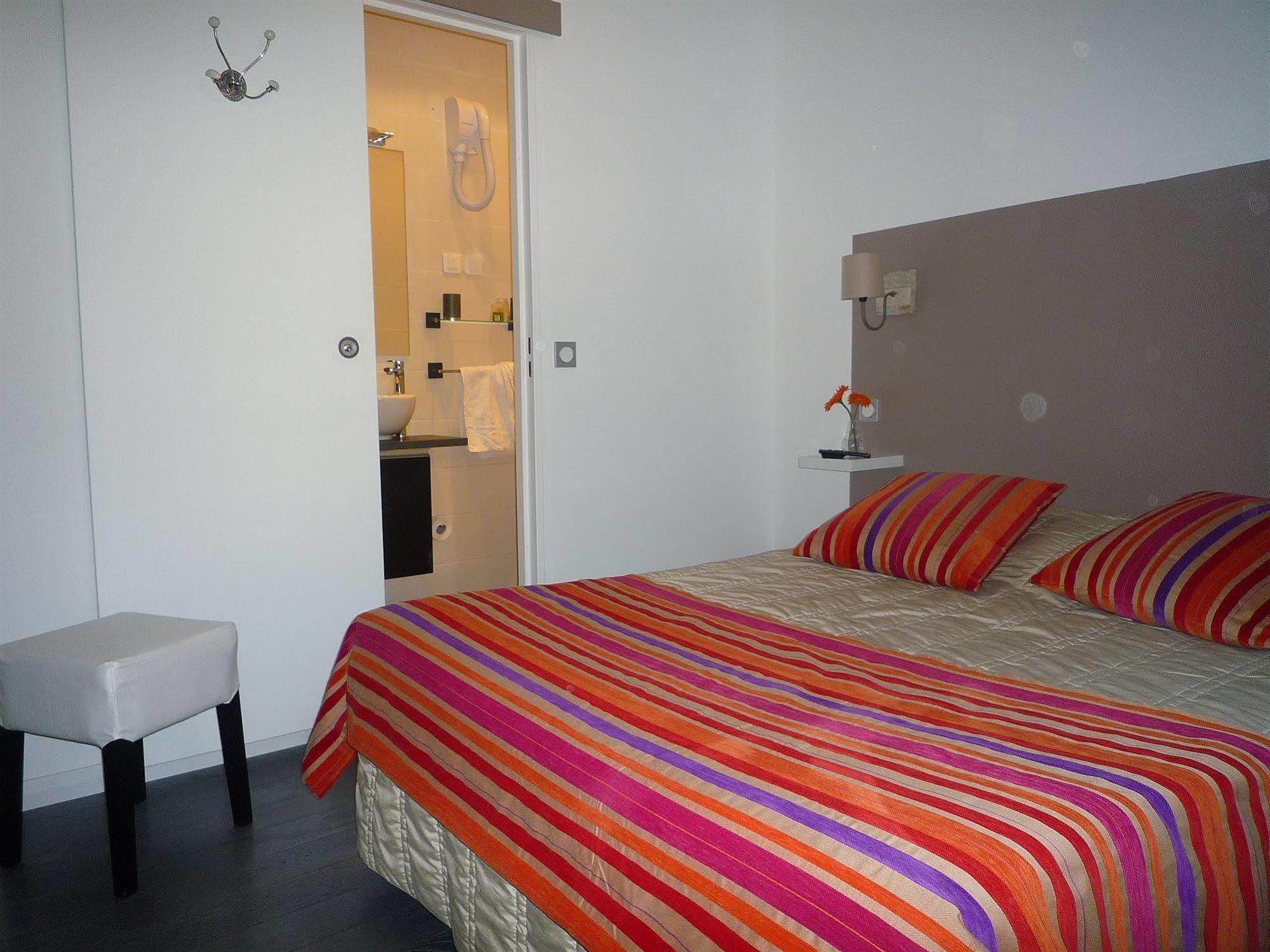 Logis Hotel La Feniere La Bouilladisse المظهر الخارجي الصورة