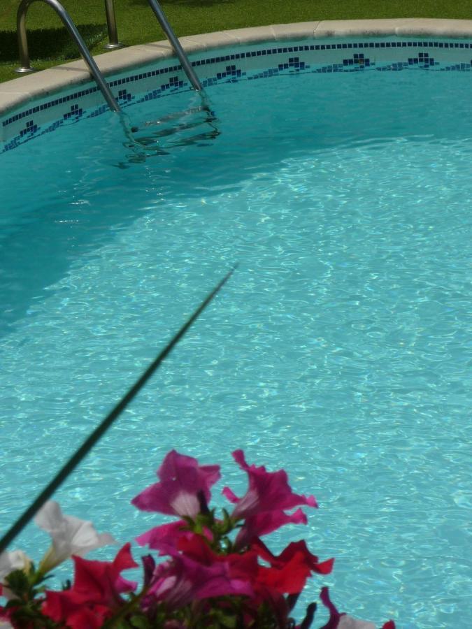 Logis Hotel La Feniere La Bouilladisse المظهر الخارجي الصورة